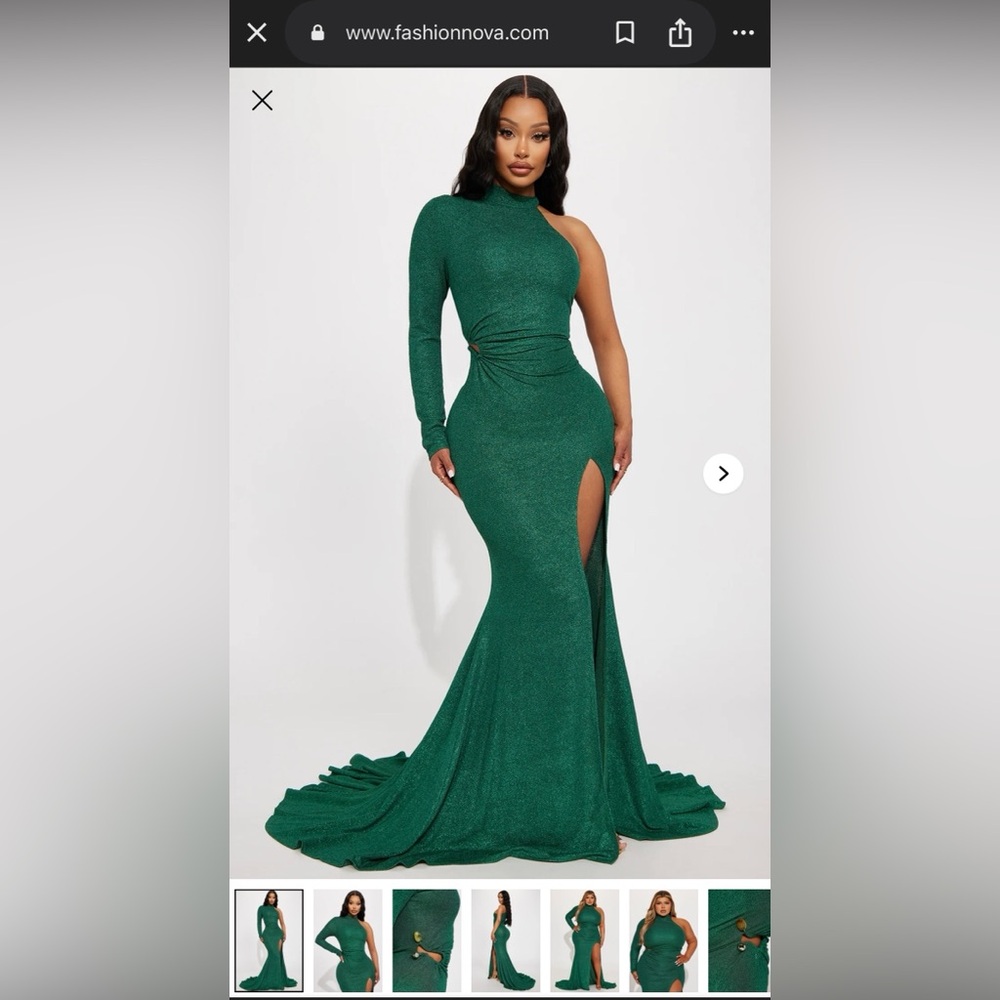 Fashion Nova Estelle Gown – Emerald Green – Size Small